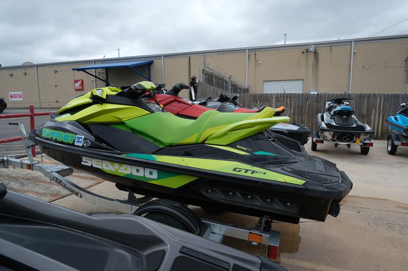 2019 SEADOO GTI SE 130 BLACK Image 10