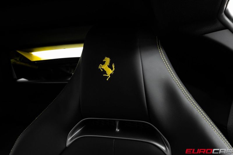 2022 Ferrari SF90 Stradale *CARBON FIBER INTERIOR * FRONT PPF*Image 41