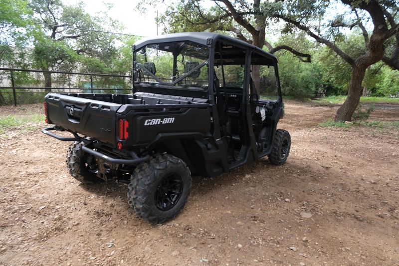 2025 Can-Am DEFENDER MAX DPS HD9 COMPASS GREENImage 13