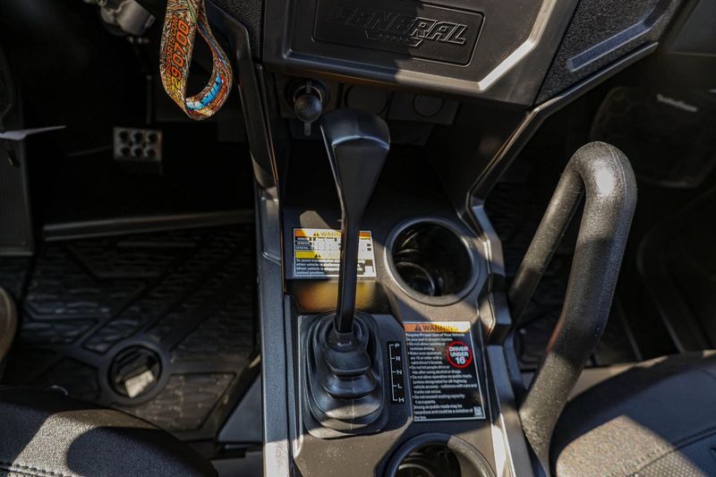 NEW 2026 POLARIS GENERAL XP 4 1000 ULTIMATE Image 3
