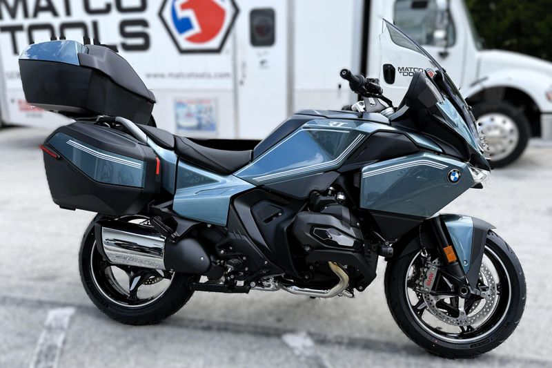 2026 BMW R 1300 RT