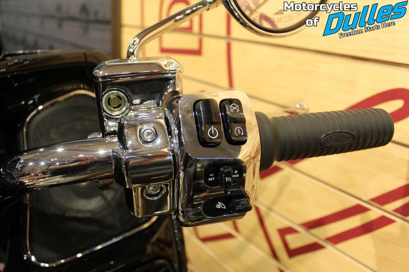 2024 Indian Motorcycle Pursuit Limited Powerband Audio Image 11