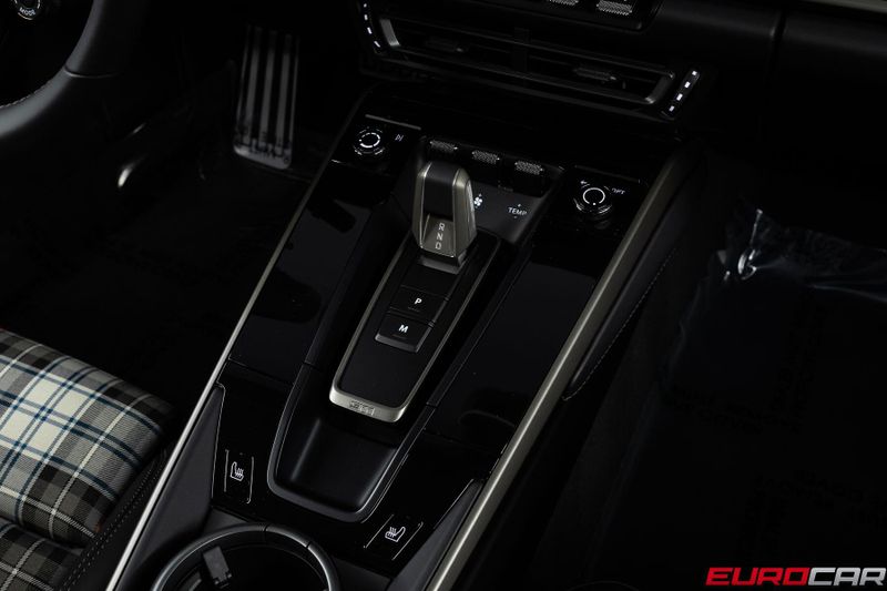 2025 Porsche 911 Turbo 50 Years *LIMITED PRODUCTION * 1784 OF 1974*Image 36