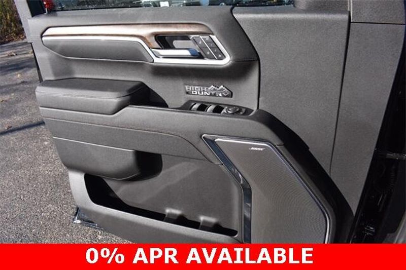 New 2026 Chevrolet Silverado 1500 High CountryImage 38