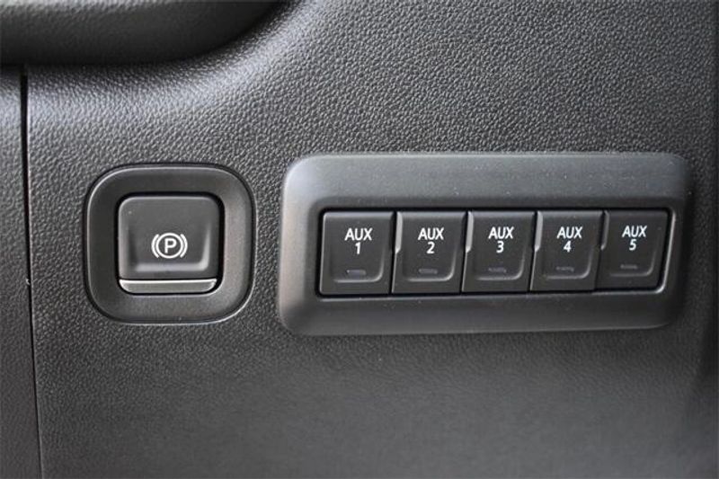 2025 Chevrolet Silverado 3500HD Work TruckImage 23