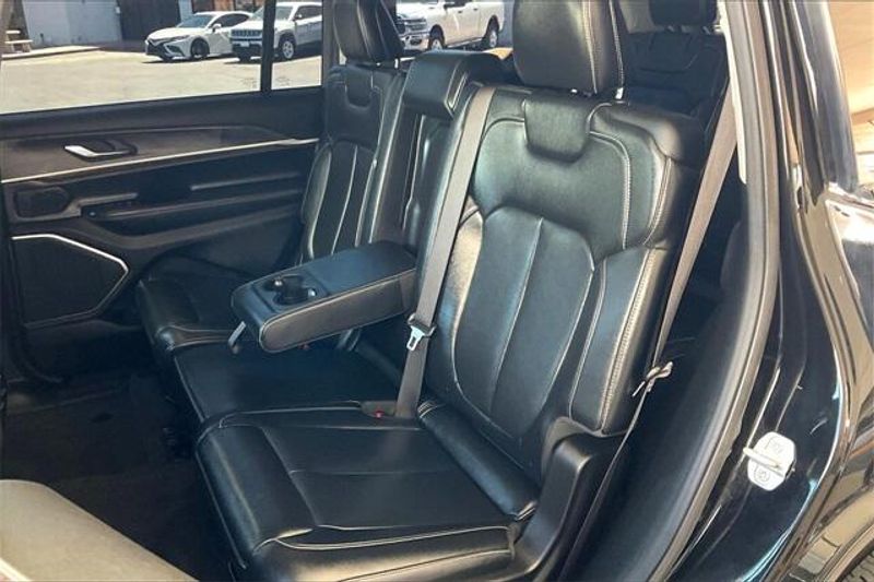 2021 Jeep Grand Cherokee L LimitedImage 25