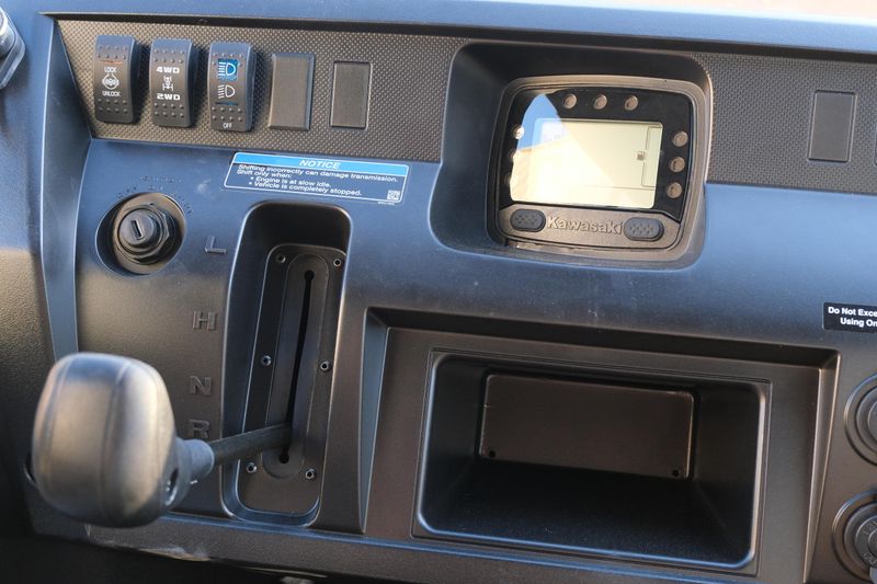 NEW 2026 KAWASAKI MULE PROFXT 1000 LE PLATINUM RANCH EDITION Image 30