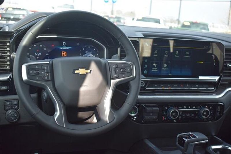 2025 Chevrolet Silverado 1500 LTZImage 22