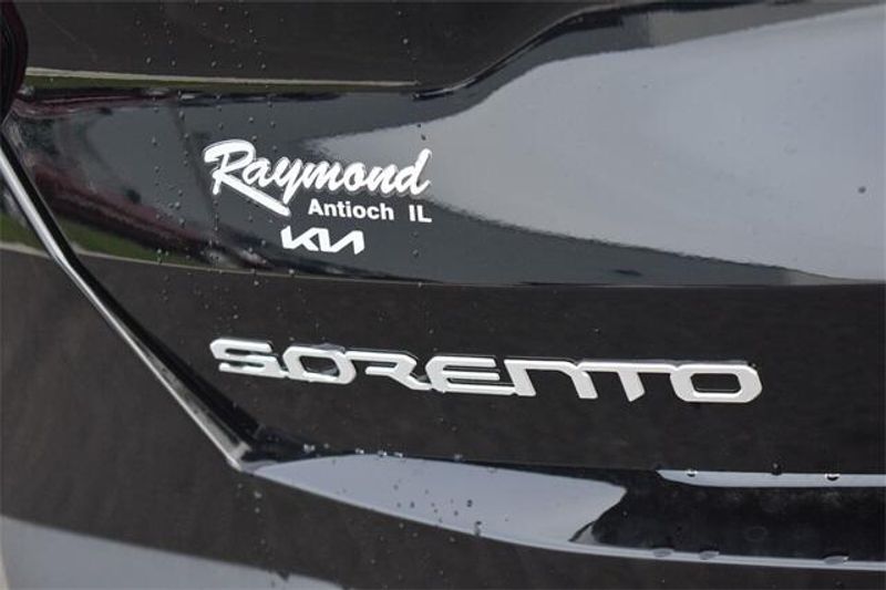 New 2025 Kia Sorento EXImage 18