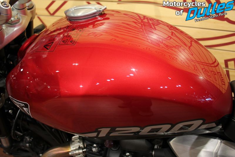 New 2025 Triumph Speed Twin 1200 Image 15