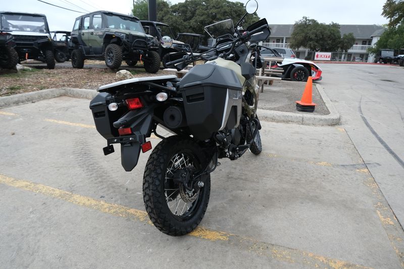 2025 Kawasaki KLR 650 ADVENTURE ABS CYPHER CAMO TAN AND METALLIC MATTE CARBON GRAYImage 8