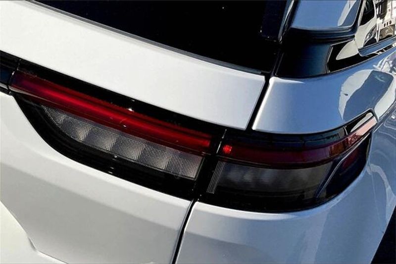 New 2025 Jeep Grand Cherokee Altitude X 4x4Image 12