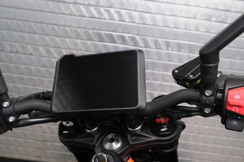 NEW 2026 KTM 390 DUKE Image 18
