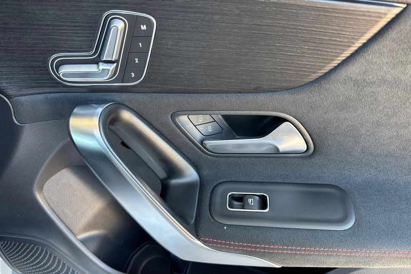 Used 2026 Mercedes-Benz CLA 250Image 19