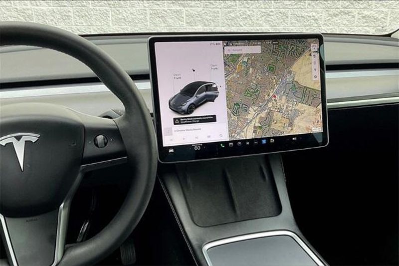 2021 Tesla Model Y Long RangeImage 5