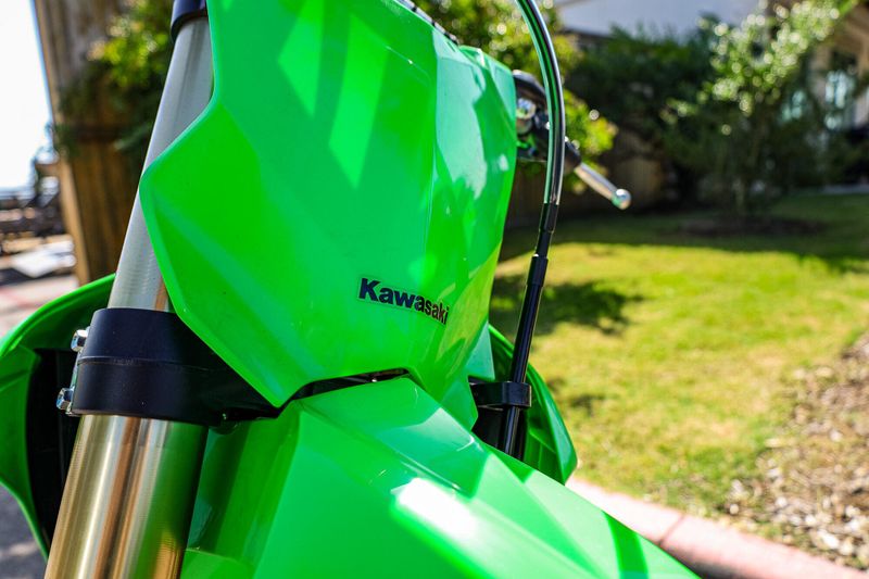 New 2026 Kawasaki KX450  LIME GREEN Image 2