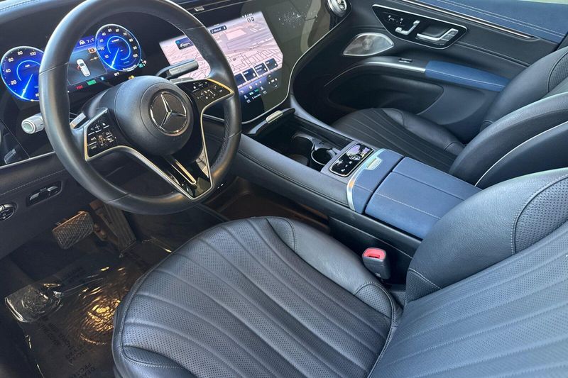Used 2023 Mercedes-Benz EQS 580Image 10