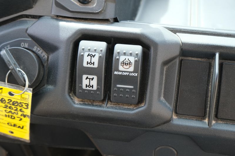 NEW 2026 CAN-AM DEFENDER MAX DPS HD7  in a COMPASS GREEN exterior color. Family PowerSports (877) 886-1997 familypowersports.com 