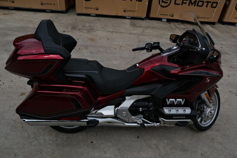 NEW 2026 HONDA GOLDWING TOUR Image 2