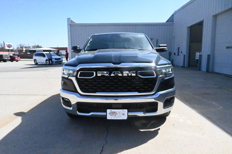 2025 RAM 1500 Big HornImage 3
