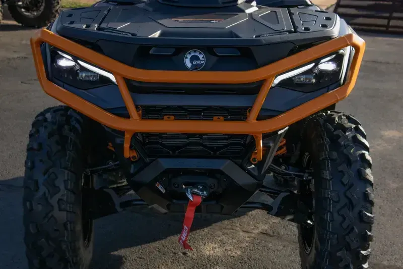 NEW 2026 CAN-AM OUTLANDER MAX XTP 1000R WITH SMARTSHOX Image 13