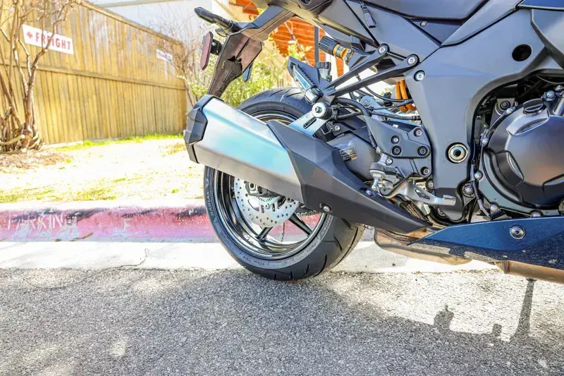 NEW 2026 KAWASAKI NINJA 1100SX SE ABS Image 3