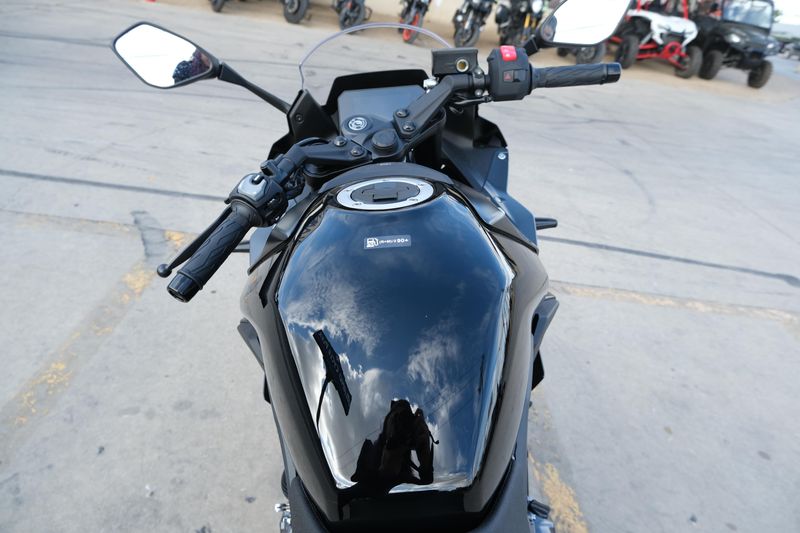 2025 SUZUKI GSX8R in a BLACK exterior color. Family PowerSports (877) 886-1997 familypowersports.com 