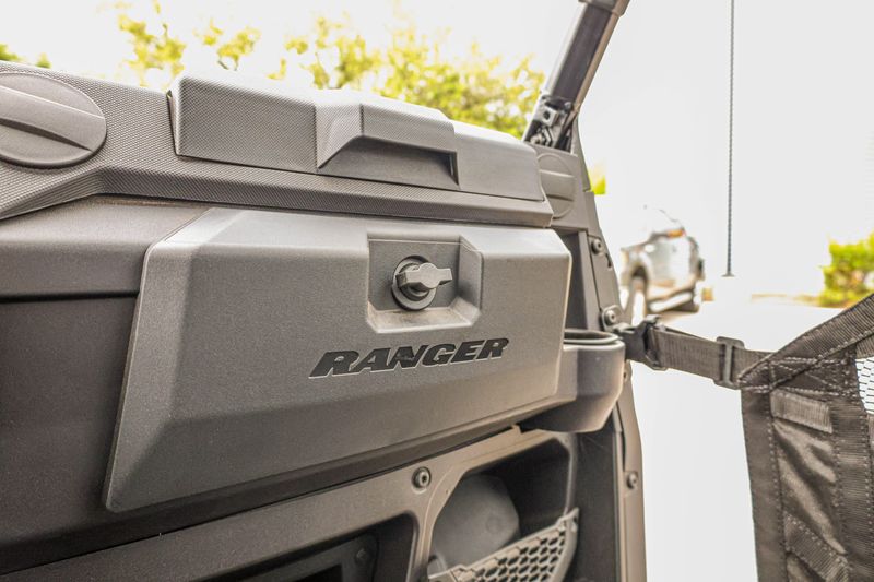 NEW 2026 POLARIS RANGER CREW XP 1000 PREMIUM Image 8