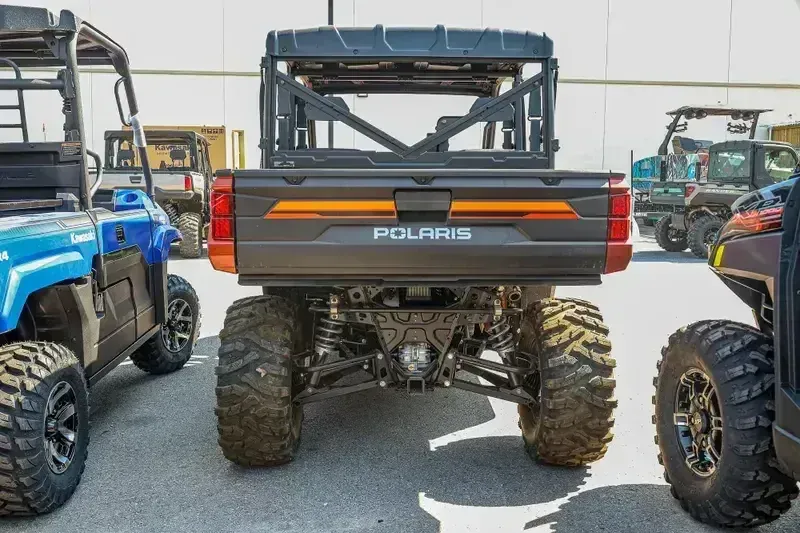 NEW 2025 POLARIS RANGER CREW XP 1000 PREMIUM Image 3