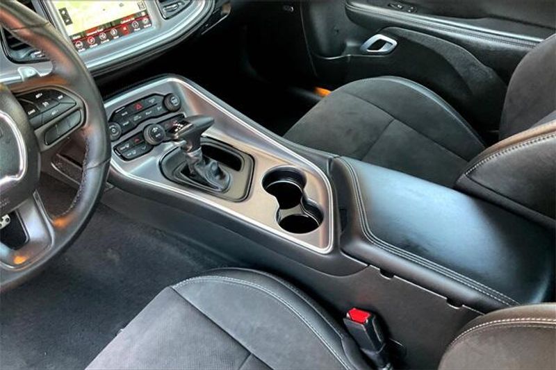 2022 Dodge Challenger R/TImage 17