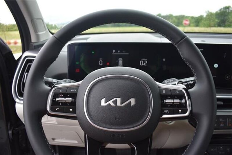 New 2025 Kia Sorento Hybrid EXImage 28