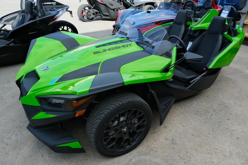NEW 2025 POLARIS SLINGSHOT SL AUTODRIVE Image 7