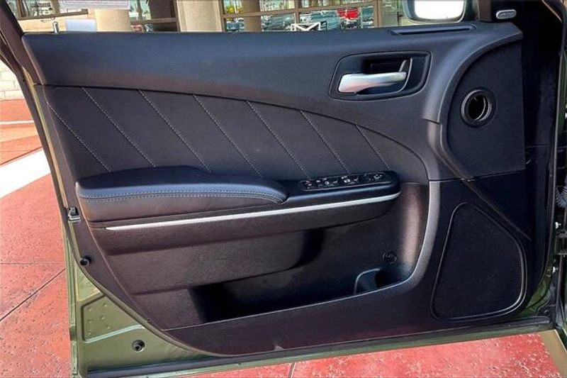 Used 2023 Dodge Charger GTImage 22