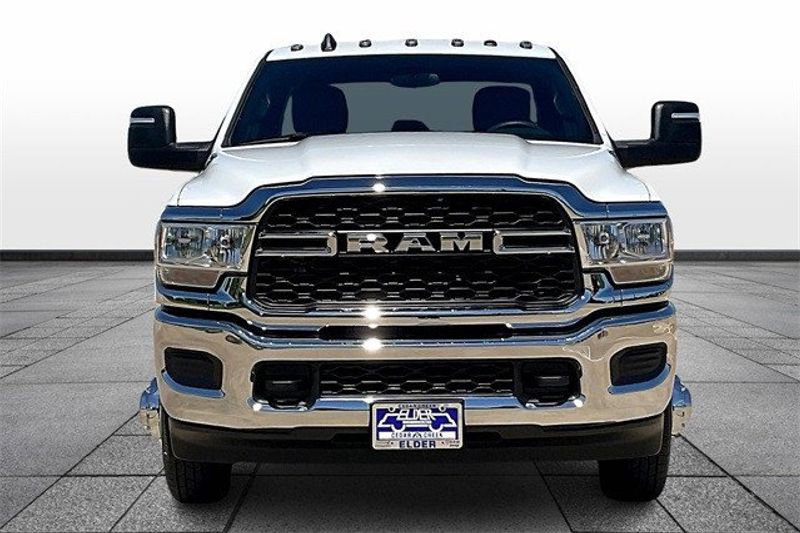 2024 RAM 3500 Tradesman Crew Cab 4x4 8