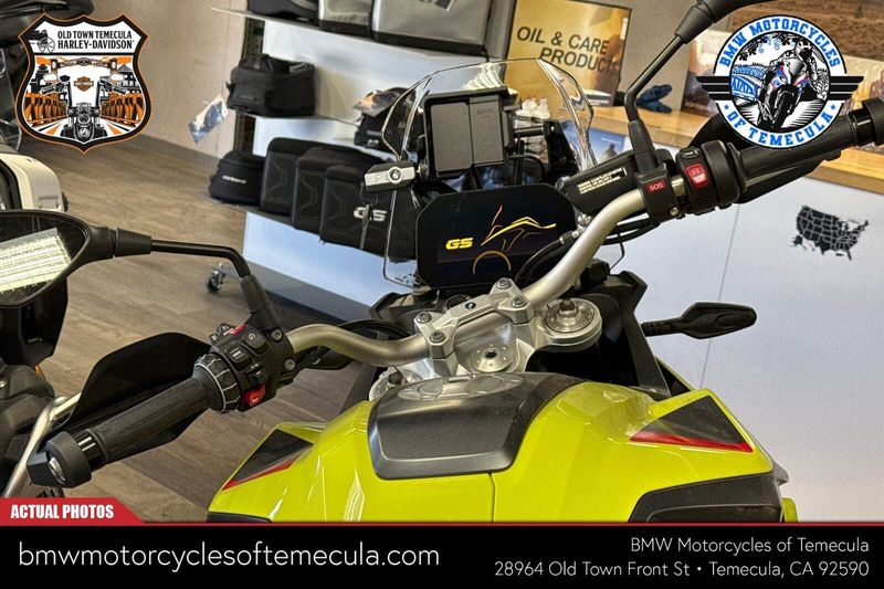 2025 BMW F 900 GSImage 15