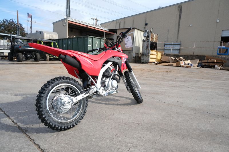 2025 Honda CRF 125F REDImage 14