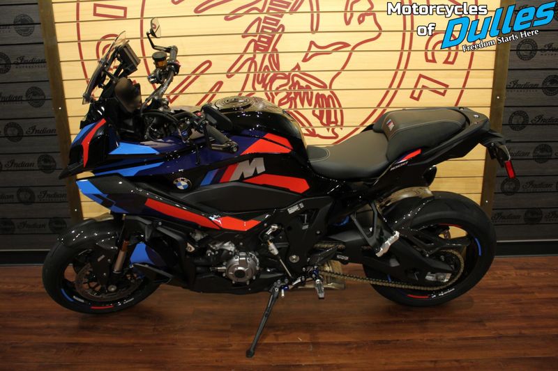 Used 2025 BMW M1000XR Image 5
