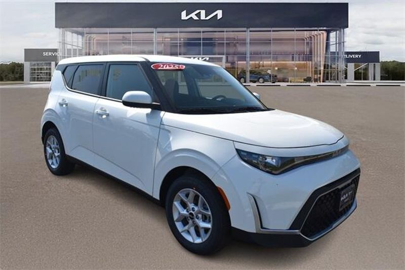 New 2025 Kia Soul SImage 1