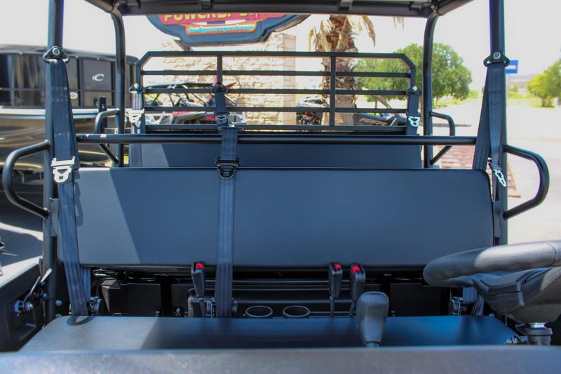 NEW 2026 KAWASAKI MULE PROFXT 1000 LE CAMO Image 11