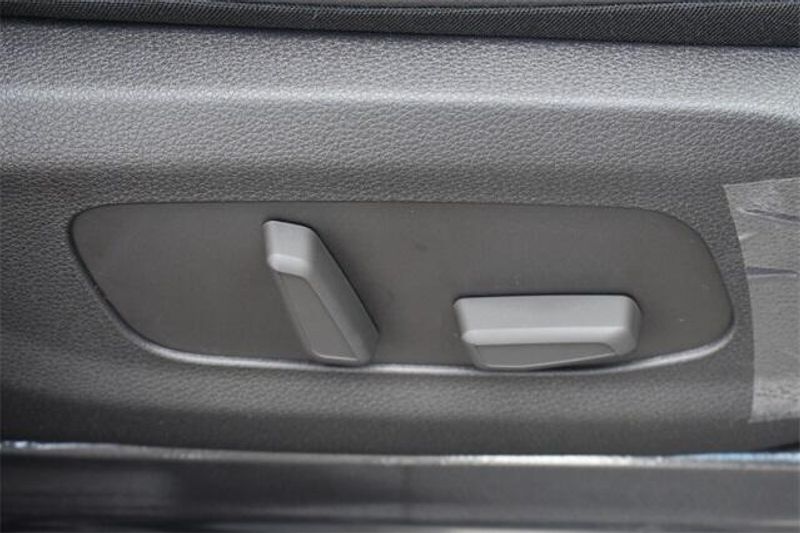 New 2026 Kia Carnival SX PrestigeImage 12