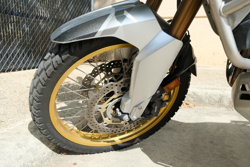 USED 2019 HONDA AFRICA TWIN ADV SPORT Image 11