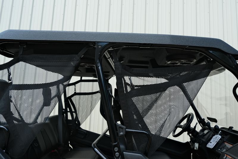 NEW 2025 HONDA PIONEER 10006 DELUXE CREW Image 19