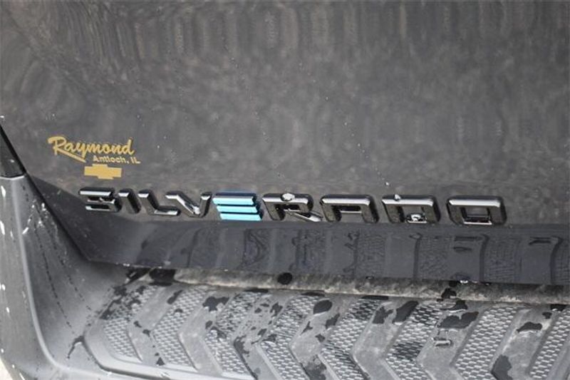 New 2026 Chevrolet Silverado EV LTImage 19
