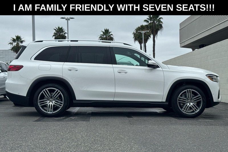 Used 2025 Mercedes-Benz GLS 450Image 3