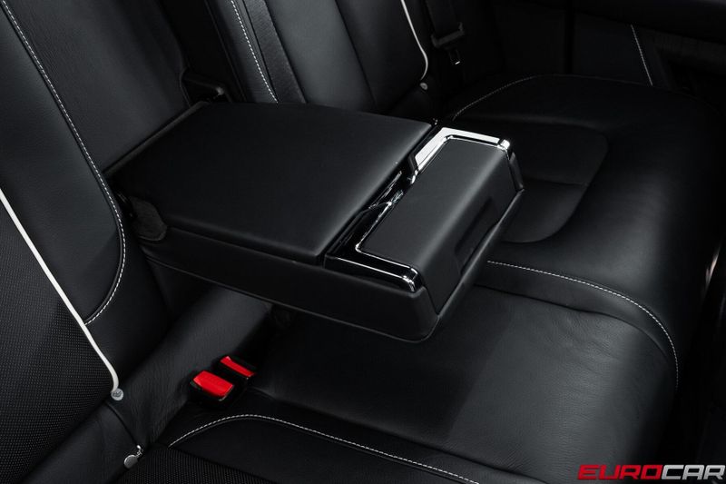 2020 Rolls-Royce Cullinan *PANORAMIC SUNROOF * IMMACULATE CONDITION*Image 36