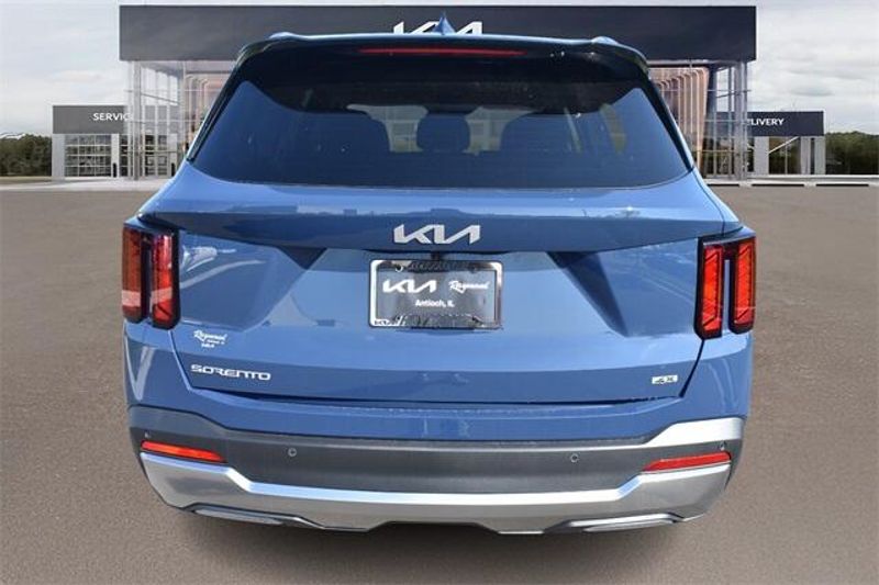 New 2026 Kia Sorento EXImage 4