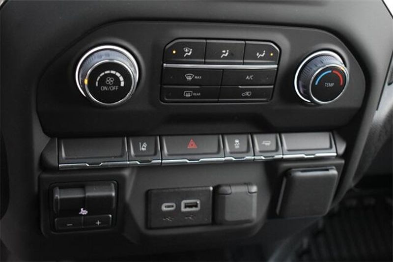 2025 Chevrolet Silverado 3500HD Work TruckImage 31