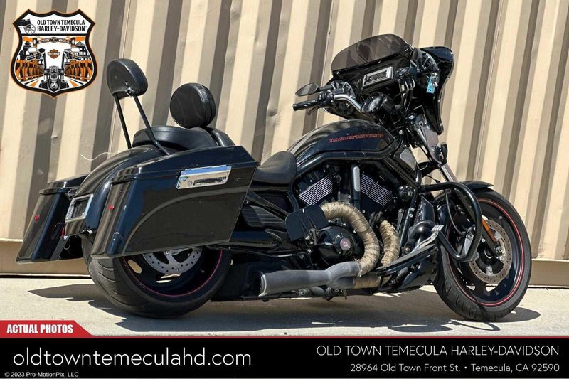 2008 Harley-Davidson Vrsc in a BLK/PEWTER PRL W/PINSTRIPE exterior color. BMW Motorcycles of Temecula – Southern California (951) 506-6903 bmwmotorcyclesoftemecula.com 