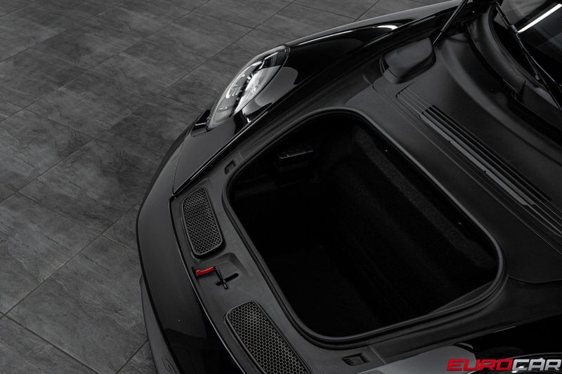2026 Porsche 911 GT3 Touring *6-SPEED MANUAL * EXCLUSIVE INTERIOR*Image 11