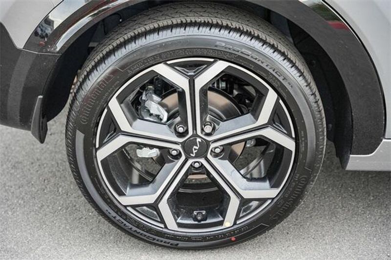 New 2025 Kia Niro EX TouringImage 25